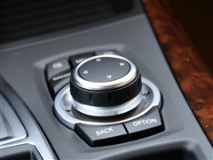 汽车之家 宝马(进口) 宝马x5 2011款 xdrive35i 豪华型