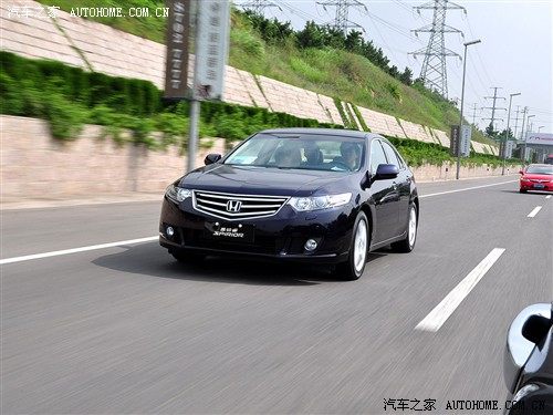 汽车之家 东风本田 思铂睿 09款 2.4l 尊贵导航版