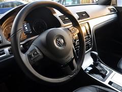大众 上海大众 帕萨特 2011款 2.0tsi dsg至尊版