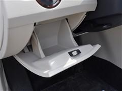 大众 上海大众 帕萨特 2011款 2.0tsi dsg至尊版