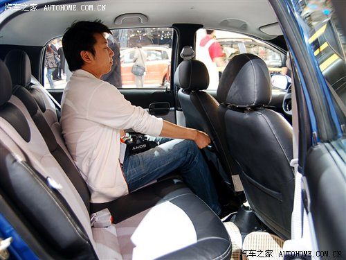 小车也运动 奇瑞A1“性能版”静态评测 汽车之家