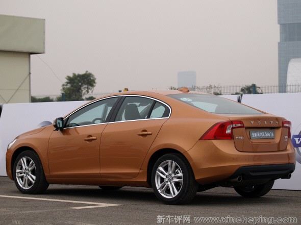 S60