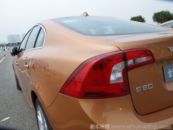 S60