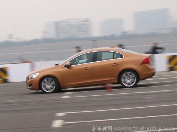 S60