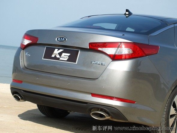 起亚K5