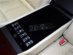 英菲尼迪 英菲尼迪 英菲尼迪m系 2011款 m25 奢华型