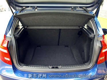 宝马1系