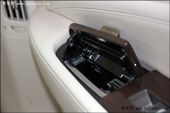 易车评测雷克萨斯LS600hL