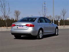 汽车之家 一汽奥迪 奥迪a4l 2.0 tfsi 豪华型
