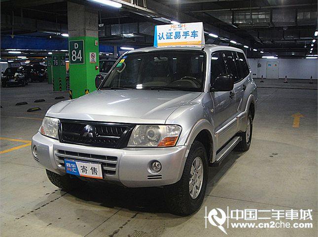 三菱<a  data-cke-saved-href='http://www.cn2che.com/buycar/ccc2082pcmpbcr/' href='http://www.cn2che.com/buycar/ccc2082pcmpbcr/' _fcksavedurl='http://www.cn2che.com/buycar/ccc2082pcmpbcr/' target='_blank'>帕杰罗</a>