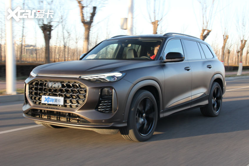 凤凰联盟30多万入手奥迪最大SUV？阿祖眼光名不虚传(图14)