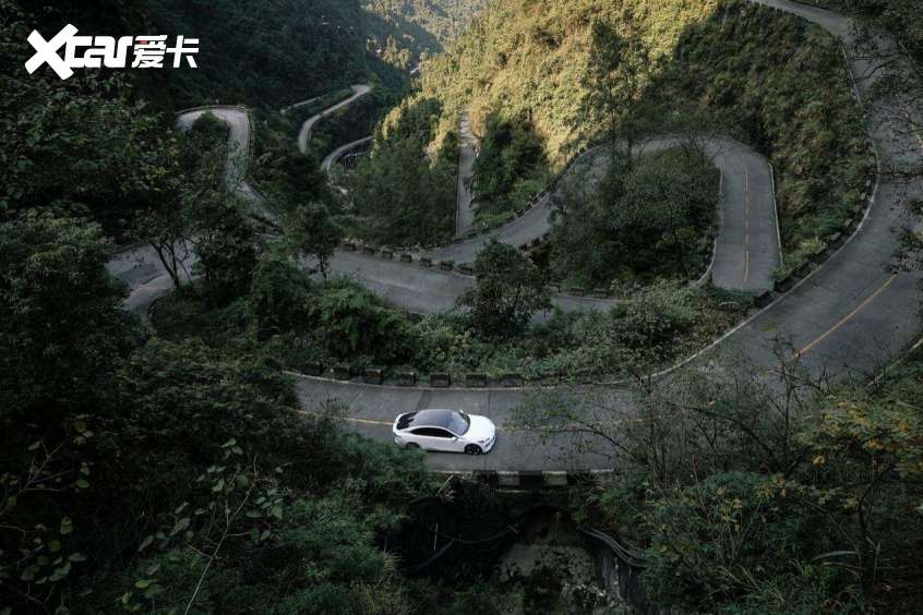 深蓝汽车