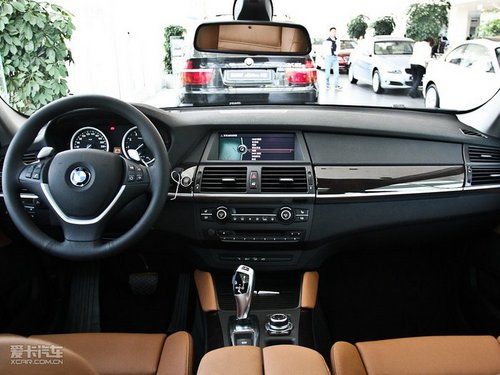丹东信宝行宝马x6现车 开启时代的音符