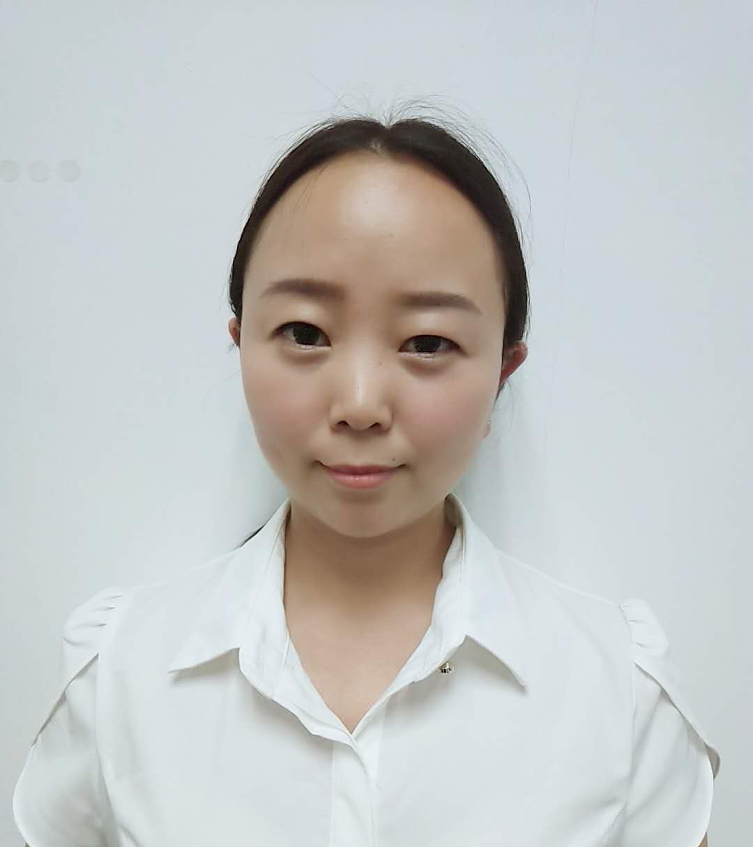 吴艳辉 销售顾问