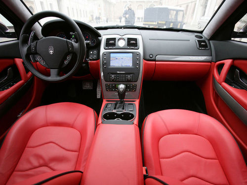 2010款玛莎拉蒂Quattroporte