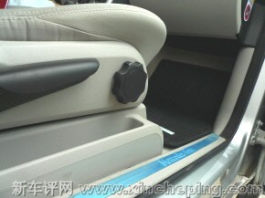 奔驰A级