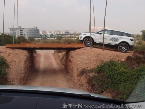 路虎揽胜极光