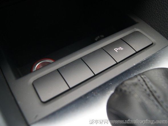 新速腾