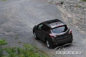 驾驶