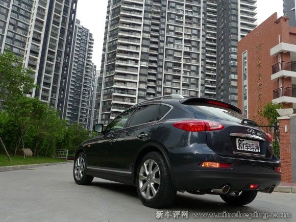 英菲尼迪EX35