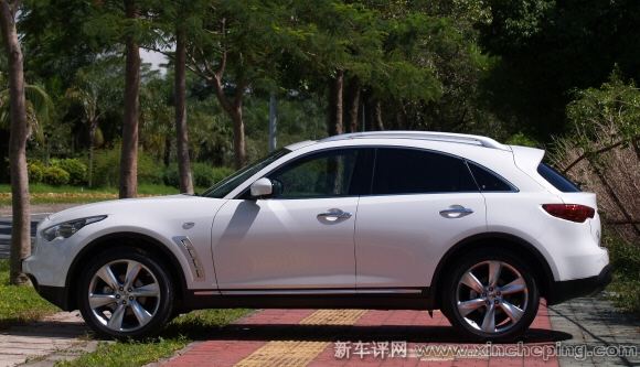 英菲尼迪FX35