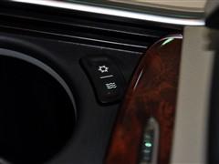 克莱斯勒 克莱斯勒(进口) 300c(进口) 2011款 基本型