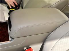 克莱斯勒 克莱斯勒(进口) 300c(进口) 2011款 基本型