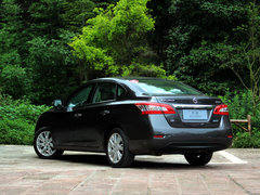 东风日产  轩逸 1.8 XV CVT