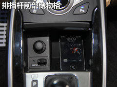 北京现代  朗动 1.8 DLX AT