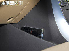 北京现代  朗动 1.8 DLX AT