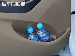 北京现代  朗动 1.8 DLX AT