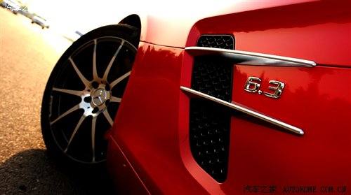 想做奔驰超跑不容易！测试奔驰SLS AMG 汽车之家