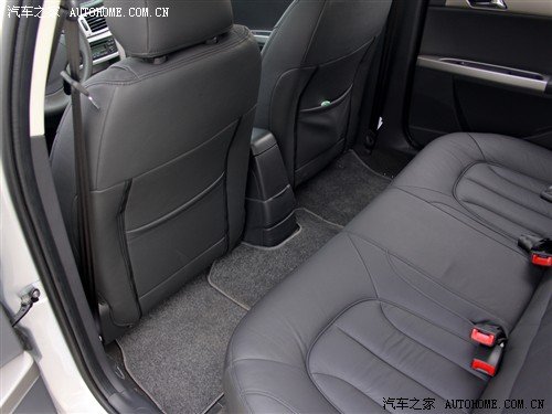 东风风神 东风乘用车 风神h30 2010款 1.6l 尊贵型mt