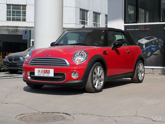 MINI 2011 COOPER
