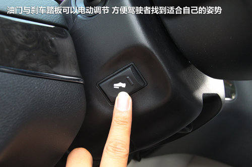 试驾克莱斯勒全新大捷龙MPV 另一种选择