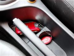 标致307 2.0 手动尊享版