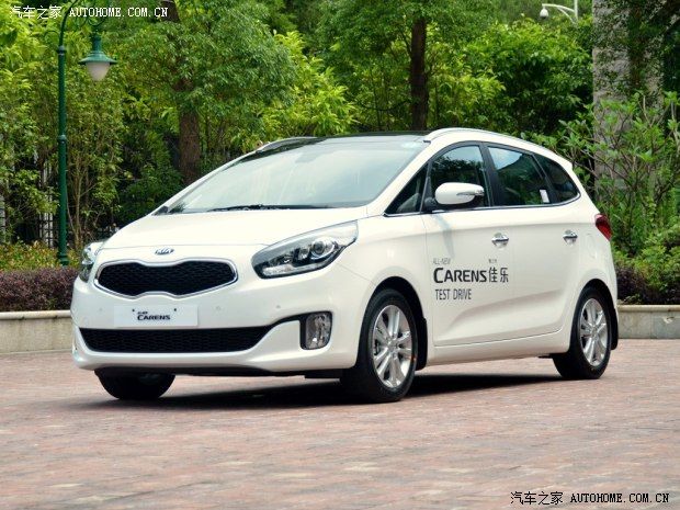 起亚起亚(进口)新佳乐2013款 2.0L 7座自动豪华版