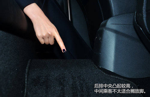 邻家小伙儿 试驾东风标致301自动尊贵版