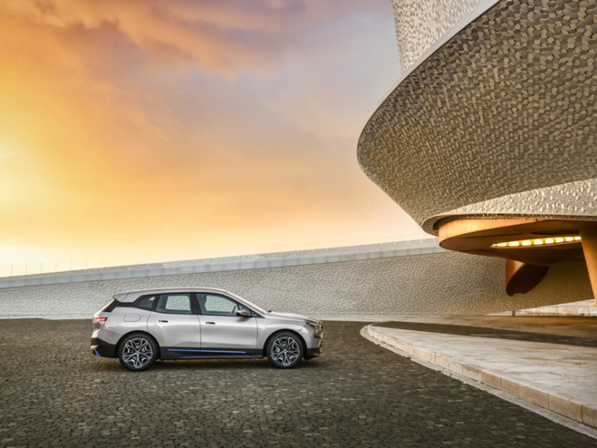 全新BMW iDrive系统发布 全新人机交互