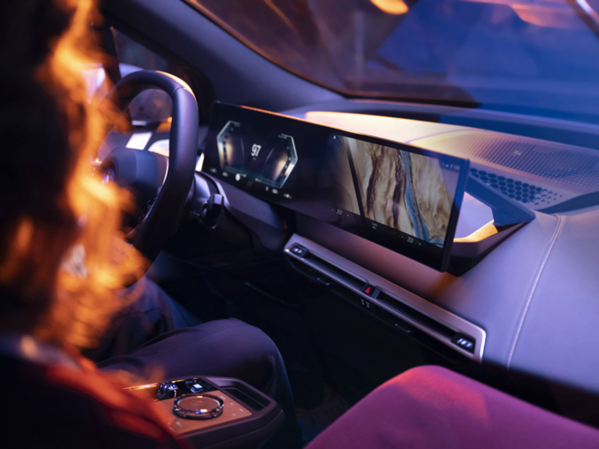 全新BMW iDrive系统发布 全新人机交互