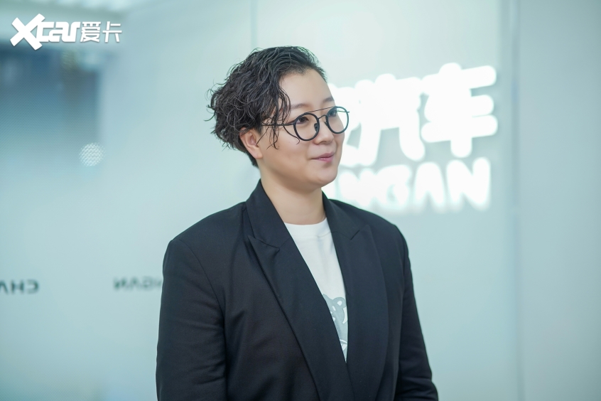 深藍(lán)