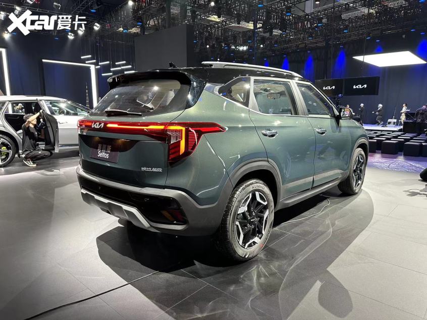 起亚全新紧凑型SUV——赛图