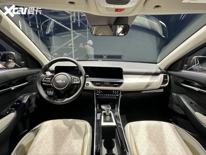 起亚全新紧凑型SUV——赛图