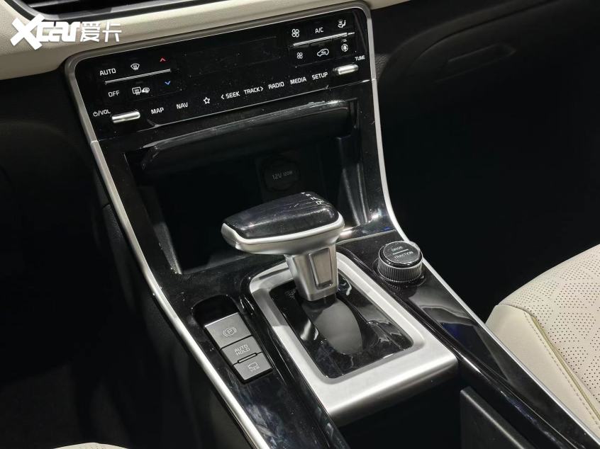 起亚全新紧凑型SUV——赛图